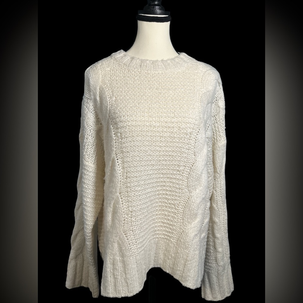 Splendid Cream Cable Knit Sweater
